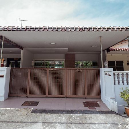 Glysm Tambun Stay "Pura Vida" Ipoh Eksteriør bilde